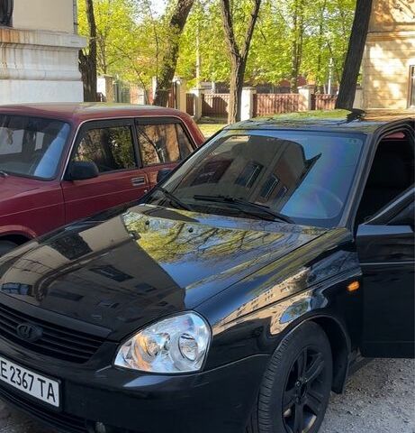Черный ВАЗ 2172 Priora, объемом двигателя 1.6 л и пробегом 240 тыс. км за 2752 $, фото 1 на Automoto.ua