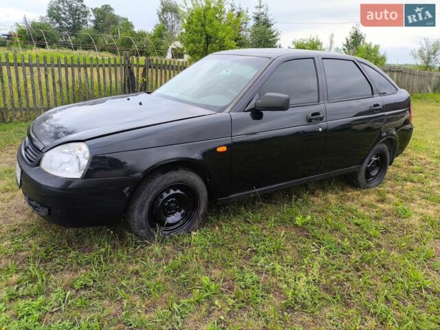 Черный ВАЗ 2172 Priora, объемом двигателя 1.6 л и пробегом 175 тыс. км за 999 $, фото 1 на Automoto.ua