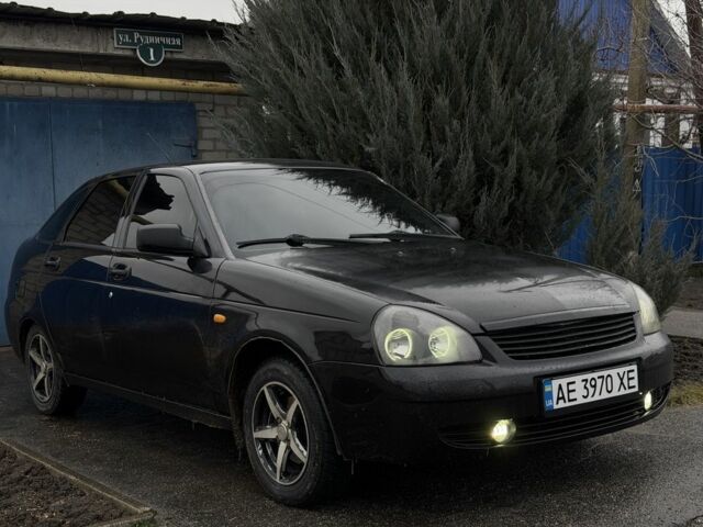Чорний ВАЗ 2172 Priora, об'ємом двигуна 1.6 л та пробігом 300 тис. км за 2700 $, фото 1 на Automoto.ua