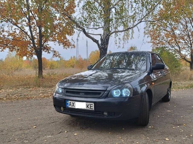 Черный ВАЗ 2172 Priora, объемом двигателя 1.6 л и пробегом 220 тыс. км за 2499 $, фото 1 на Automoto.ua