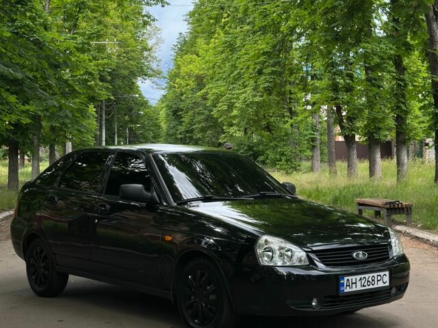 Черный ВАЗ 2172 Priora, объемом двигателя 1.6 л и пробегом 147 тыс. км за 2600 $, фото 1 на Automoto.ua