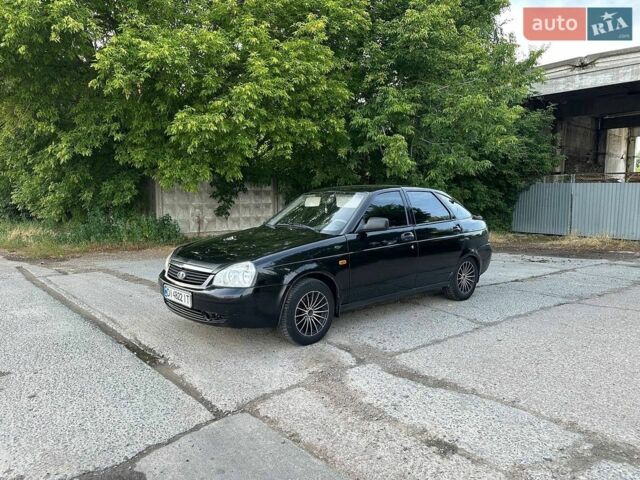 Чорний ВАЗ 2172 Priora, об'ємом двигуна 1.6 л та пробігом 215 тис. км за 2000 $, фото 1 на Automoto.ua