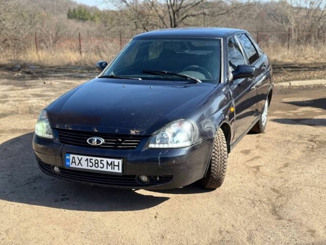 Черный ВАЗ 2172 Priora, объемом двигателя 1.6 л и пробегом 233 тыс. км за 1700 $, фото 1 на Automoto.ua