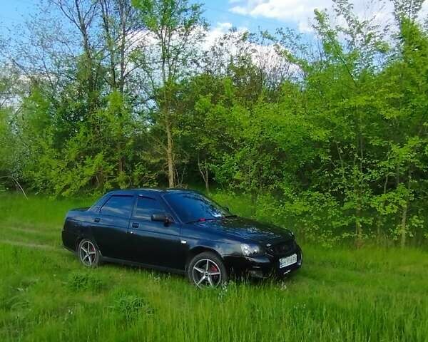 Черный ВАЗ 2172 Priora, объемом двигателя 1.6 л и пробегом 423 тыс. км за 2850 $, фото 1 на Automoto.ua