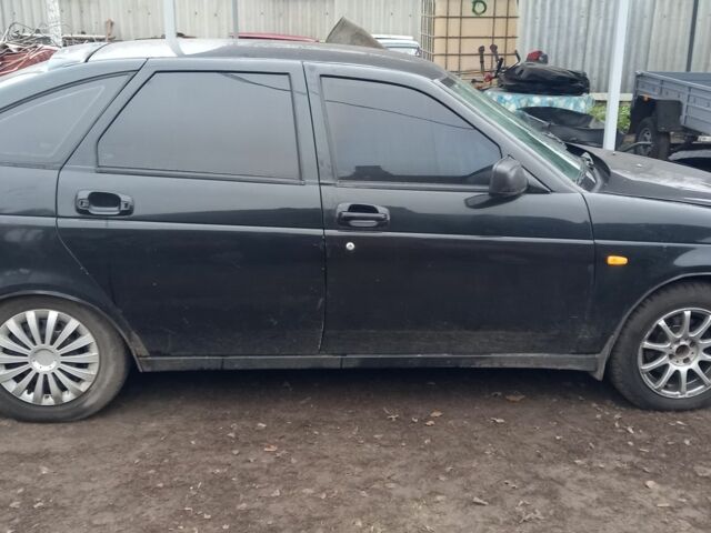 Чорний ВАЗ 2172 Priora, об'ємом двигуна 1.6 л та пробігом 220 тис. км за 1200 $, фото 1 на Automoto.ua
