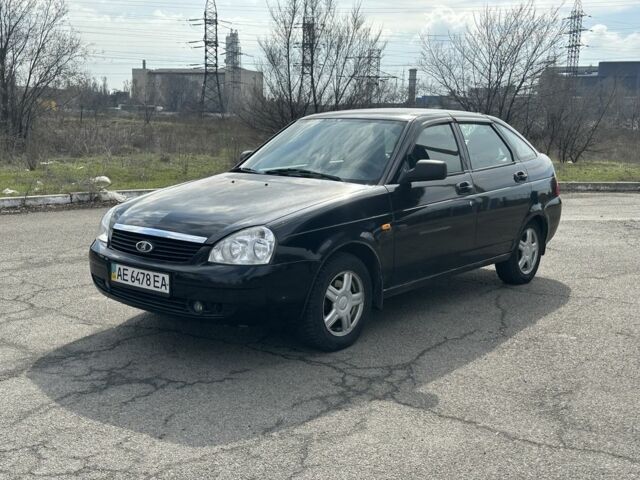 Черный ВАЗ 2172 Priora, объемом двигателя 1.6 л и пробегом 98 тыс. км за 2700 $, фото 1 на Automoto.ua