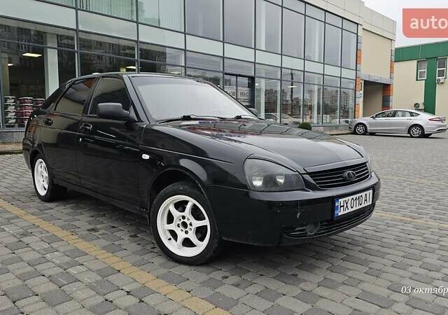 Черный ВАЗ 2172 Priora, объемом двигателя 1.6 л и пробегом 142 тыс. км за 1900 $, фото 1 на Automoto.ua