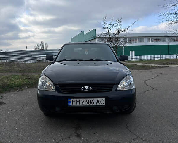 Черный ВАЗ 2172 Priora, объемом двигателя 1.6 л и пробегом 217 тыс. км за 2500 $, фото 1 на Automoto.ua