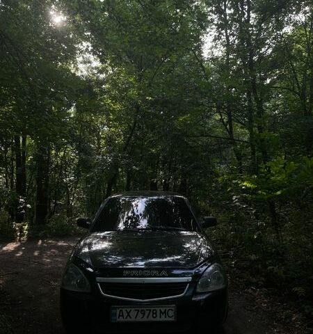 Чорний ВАЗ 2172 Priora, об'ємом двигуна 1.6 л та пробігом 265 тис. км за 2000 $, фото 1 на Automoto.ua