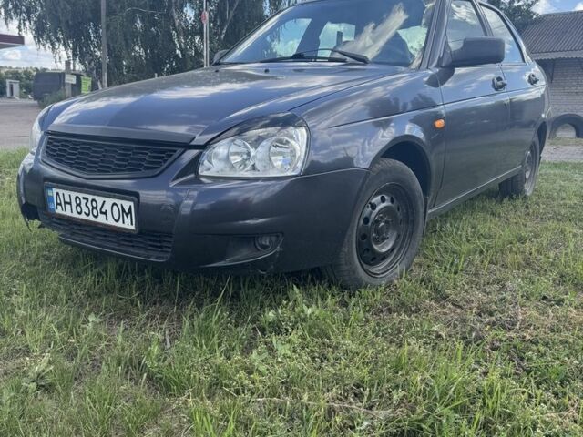 Фіолетовий ВАЗ 2172 Priora, об'ємом двигуна 1.6 л та пробігом 200 тис. км за 2061 $, фото 1 на Automoto.ua