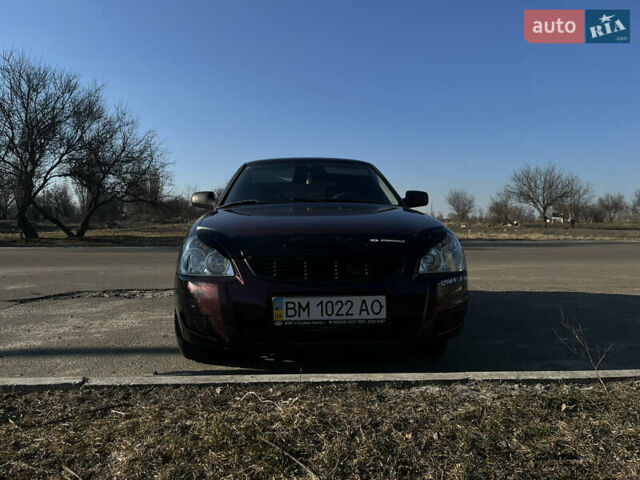 Красный ВАЗ 2172 Priora, объемом двигателя 1.6 л и пробегом 150 тыс. км за 2700 $, фото 1 на Automoto.ua