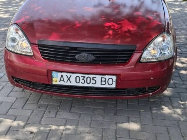 Червоний ВАЗ 2172 Priora, об'ємом двигуна 1.6 л та пробігом 189 тис. км за 1681 $, фото 1 на Automoto.ua
