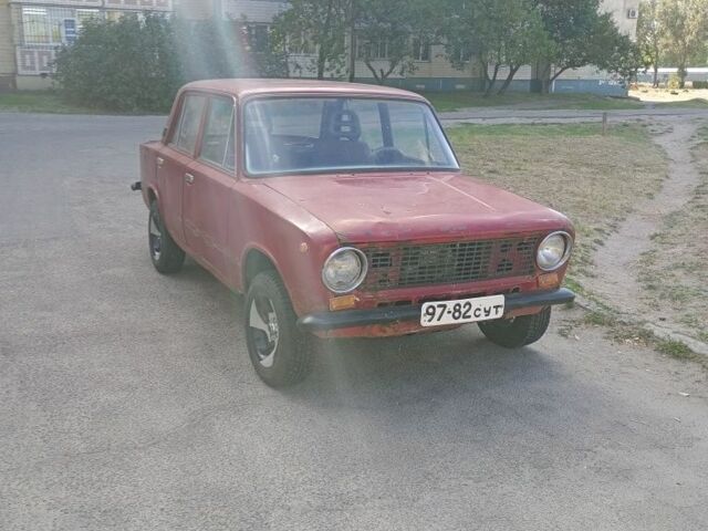 Червоний ВАЗ 2172 Priora, об'ємом двигуна 0 л та пробігом 40 тис. км за 352 $, фото 1 на Automoto.ua