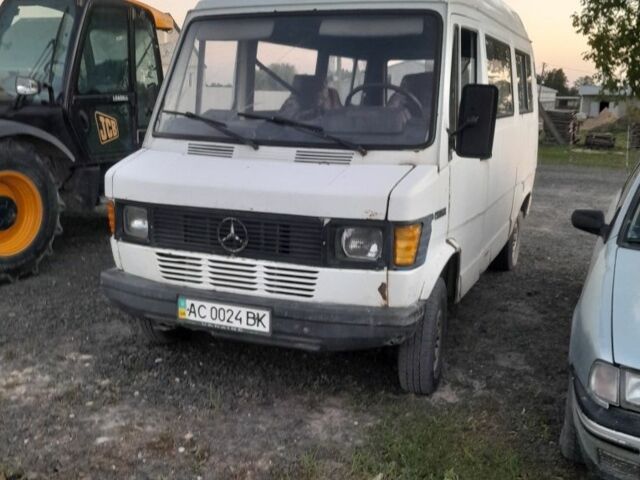 Сірий ВАЗ 2172 Priora, об'ємом двигуна 1.6 л та пробігом 150 тис. км за 1608 $, фото 1 на Automoto.ua