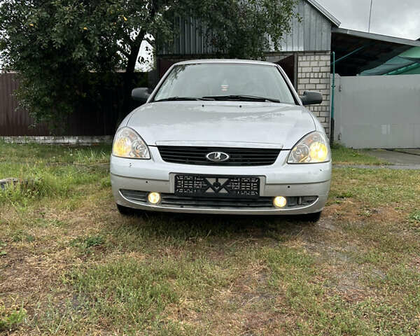Сірий ВАЗ 2172 Priora, об'ємом двигуна 1.6 л та пробігом 128 тис. км за 3100 $, фото 1 на Automoto.ua