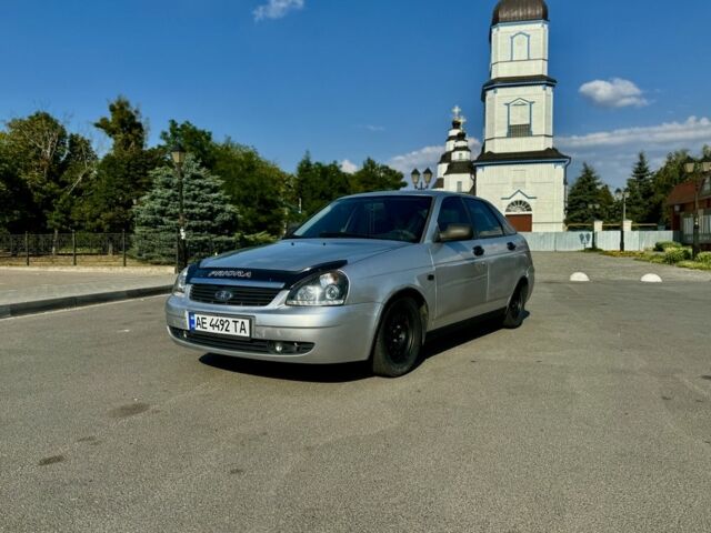 Серый ВАЗ 2172 Priora, объемом двигателя 1.6 л и пробегом 300 тыс. км за 2500 $, фото 1 на Automoto.ua