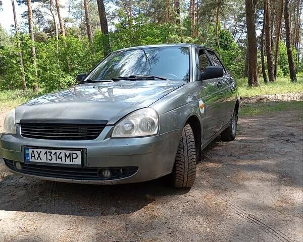 Серый ВАЗ 2172 Priora, объемом двигателя 1.6 л и пробегом 180 тыс. км за 2500 $, фото 1 на Automoto.ua