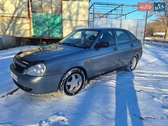 Серый ВАЗ 2172 Priora, объемом двигателя 1.6 л и пробегом 127 тыс. км за 2150 $, фото 1 на Automoto.ua