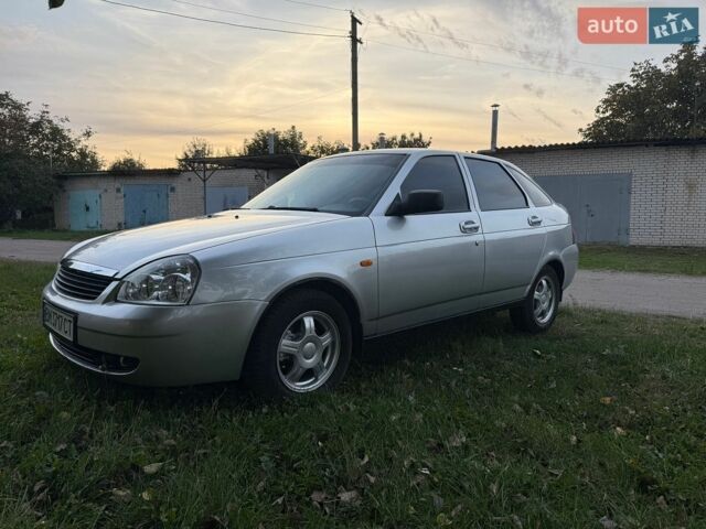 Сірий ВАЗ 2172 Priora, об'ємом двигуна 1.6 л та пробігом 180 тис. км за 3800 $, фото 1 на Automoto.ua