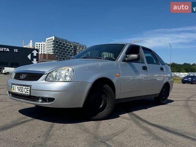 Сірий ВАЗ 2172 Priora, об'ємом двигуна 1.6 л та пробігом 171 тис. км за 1700 $, фото 1 на Automoto.ua