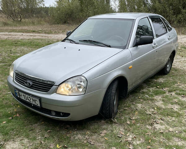 Сірий ВАЗ 2172 Priora, об'ємом двигуна 1.6 л та пробігом 207 тис. км за 2650 $, фото 1 на Automoto.ua