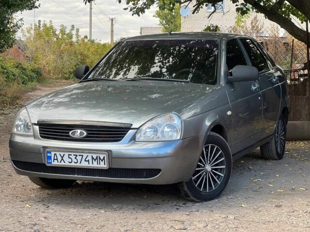 Сірий ВАЗ 2172 Priora, об'ємом двигуна 1.6 л та пробігом 250 тис. км за 2650 $, фото 1 на Automoto.ua