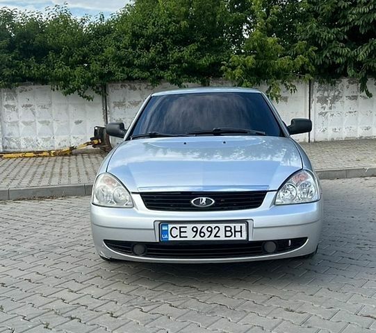 Сірий ВАЗ 2172 Priora, об'ємом двигуна 1.6 л та пробігом 160 тис. км за 2400 $, фото 1 на Automoto.ua