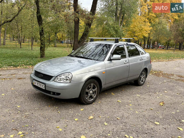 Сірий ВАЗ 2172 Priora, об'ємом двигуна 1.6 л та пробігом 246 тис. км за 2200 $, фото 1 на Automoto.ua