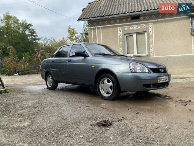 Сірий ВАЗ 2172 Priora, об'ємом двигуна 1.6 л та пробігом 250 тис. км за 2850 $, фото 1 на Automoto.ua