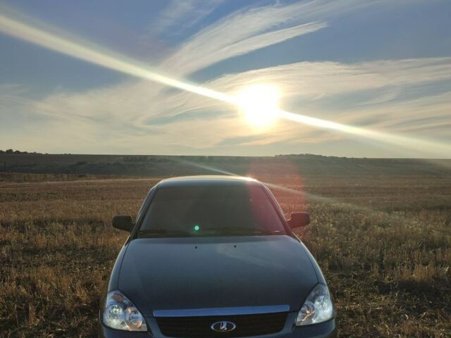 Сірий ВАЗ 2172 Priora, об'ємом двигуна 1.6 л та пробігом 102 тис. км за 3300 $, фото 1 на Automoto.ua