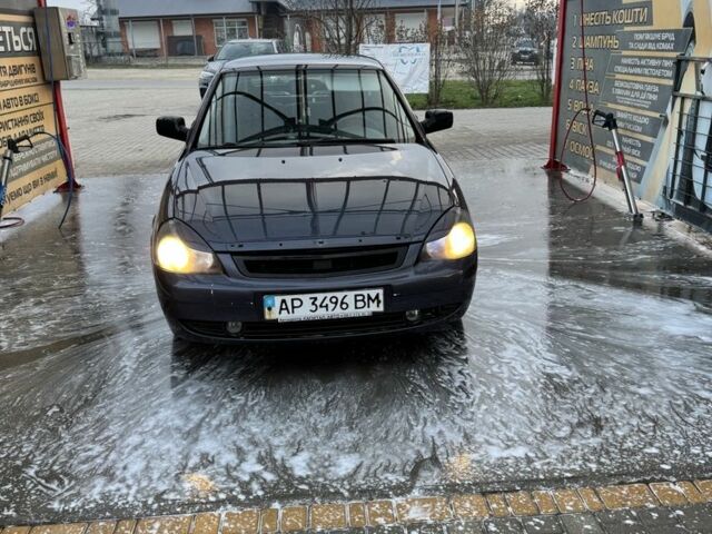 Сірий ВАЗ 2172 Priora, об'ємом двигуна 1.6 л та пробігом 71 тис. км за 1800 $, фото 1 на Automoto.ua