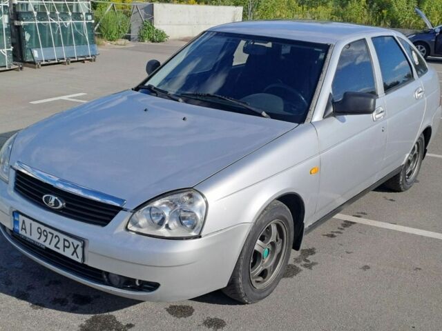 Сірий ВАЗ 2172 Priora, об'ємом двигуна 1.6 л та пробігом 78 тис. км за 2000 $, фото 1 на Automoto.ua