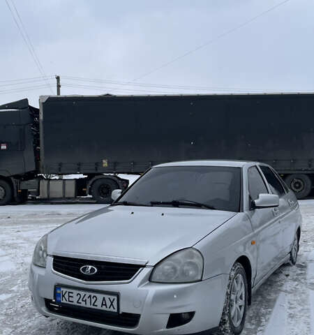 Сірий ВАЗ 2172 Priora, об'ємом двигуна 1.6 л та пробігом 283 тис. км за 3300 $, фото 1 на Automoto.ua