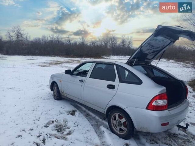 Серый ВАЗ 2172 Priora, объемом двигателя 1.6 л и пробегом 140 тыс. км за 2650 $, фото 1 на Automoto.ua