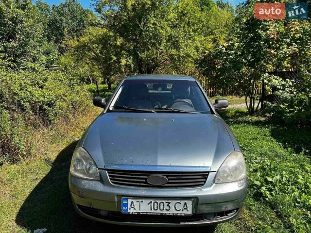 Сірий ВАЗ 2172 Priora, об'ємом двигуна 1.6 л та пробігом 300 тис. км за 1950 $, фото 1 на Automoto.ua