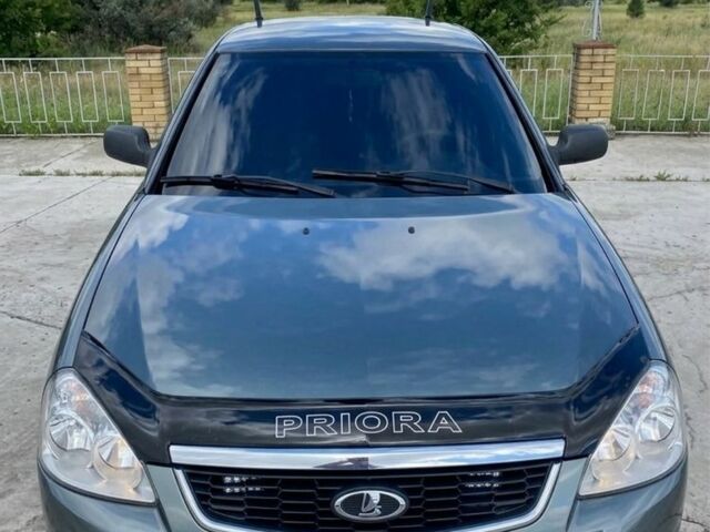 Серый ВАЗ 2172 Priora, объемом двигателя 1.6 л и пробегом 105 тыс. км за 3650 $, фото 1 на Automoto.ua