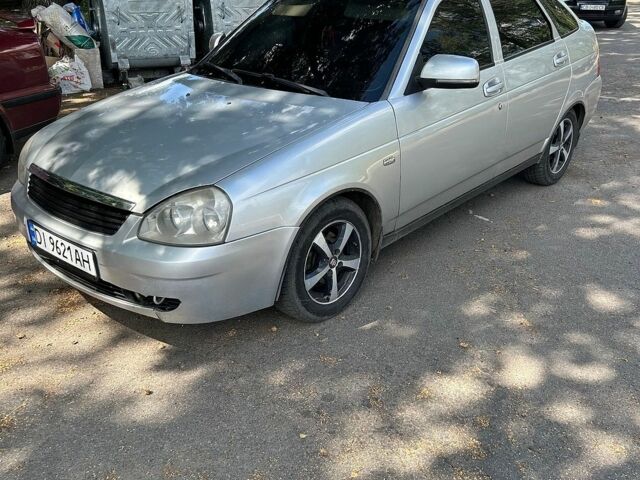 Сірий ВАЗ 2172 Priora, об'ємом двигуна 1.6 л та пробігом 350 тис. км за 2500 $, фото 1 на Automoto.ua