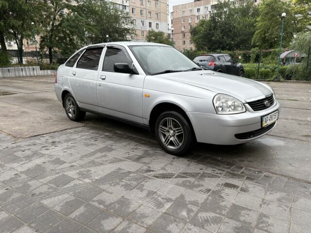 Серый ВАЗ 2172 Priora, объемом двигателя 1.6 л и пробегом 205 тыс. км за 2400 $, фото 1 на Automoto.ua