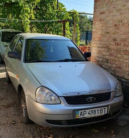 Сірий ВАЗ 2172 Priora, об'ємом двигуна 1.6 л та пробігом 198 тис. км за 2800 $, фото 1 на Automoto.ua