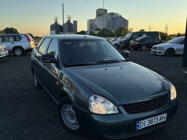 Сірий ВАЗ 2172 Priora, об'ємом двигуна 1.6 л та пробігом 200 тис. км за 1950 $, фото 1 на Automoto.ua