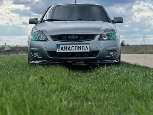Сірий ВАЗ 2172 Priora, об'ємом двигуна 1.6 л та пробігом 245 тис. км за 3900 $, фото 1 на Automoto.ua