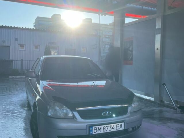 Серый ВАЗ 2172 Priora, объемом двигателя 1.6 л и пробегом 250 тыс. км за 2000 $, фото 1 на Automoto.ua