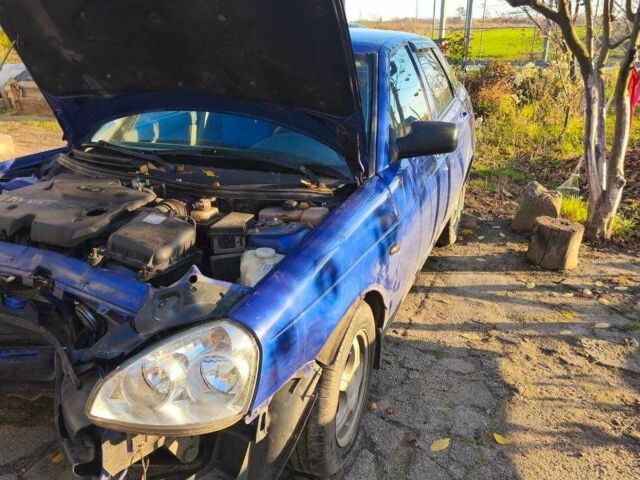 Синий ВАЗ 2172 Priora, объемом двигателя 0 л и пробегом 88 тыс. км за 1300 $, фото 1 на Automoto.ua