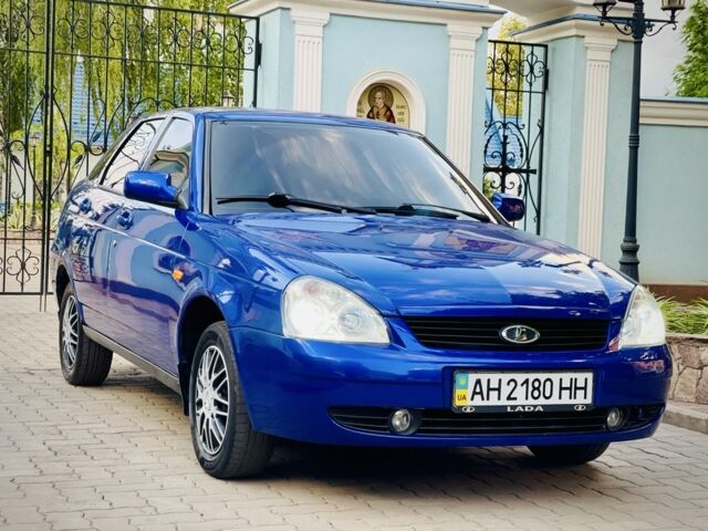 Синий ВАЗ 2172 Priora, объемом двигателя 1.6 л и пробегом 160 тыс. км за 3300 $, фото 1 на Automoto.ua