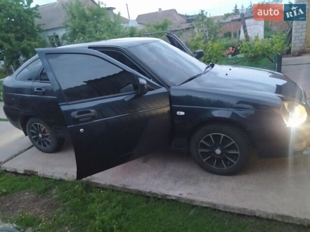 Синий ВАЗ 2172 Priora, объемом двигателя 1.6 л и пробегом 60 тыс. км за 3000 $, фото 1 на Automoto.ua