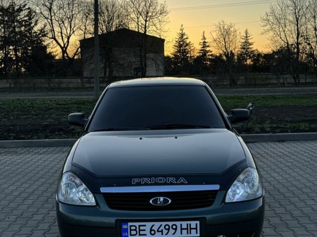 Зеленый ВАЗ 2172 Priora, объемом двигателя 1.6 л и пробегом 170 тыс. км за 2600 $, фото 1 на Automoto.ua