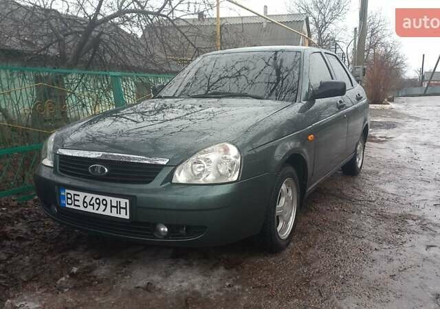 Зеленый ВАЗ 2172 Priora, объемом двигателя 1.6 л и пробегом 169 тыс. км за 2500 $, фото 1 на Automoto.ua
