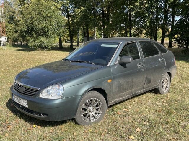 Зеленый ВАЗ 2172 Priora, объемом двигателя 1.6 л и пробегом 220 тыс. км за 2500 $, фото 1 на Automoto.ua
