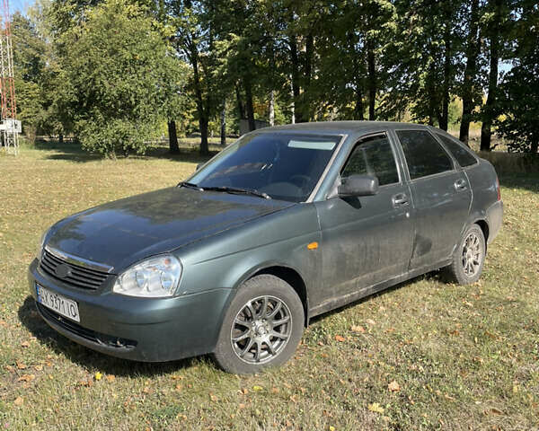 Зеленый ВАЗ 2172 Priora, объемом двигателя 1.6 л и пробегом 200 тыс. км за 2300 $, фото 1 на Automoto.ua