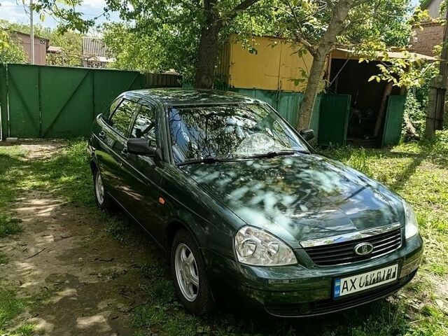Зеленый ВАЗ 2172 Priora, объемом двигателя 1.5 л и пробегом 80 тыс. км за 4100 $, фото 1 на Automoto.ua